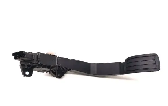 Peugeot 208 Accelerator throttle pedal 9827704480