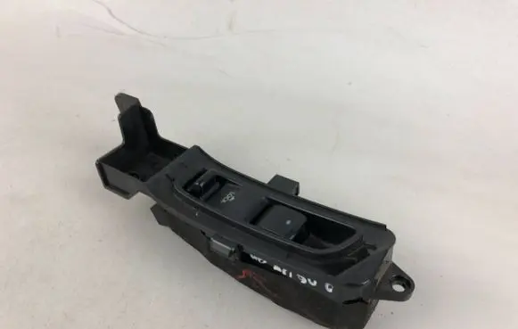 Subaru Outback Electric window control switch 94266AG06A