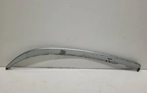 Under headlight/headlamp trim