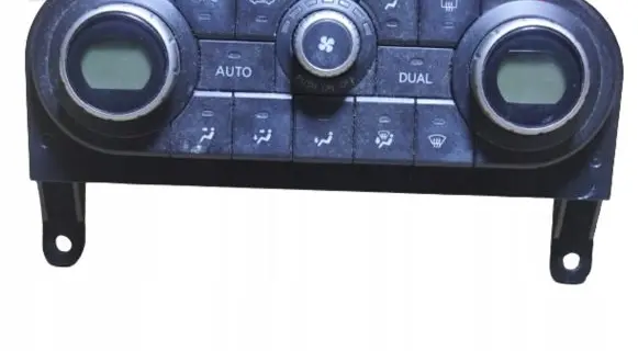 Nissan Qashqai Climate control unit 27500BR45D