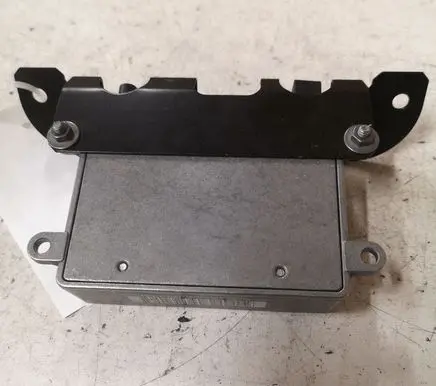 Mercedes-Benz Vito Viano W639 Aerial antenna amplifier 2118200885