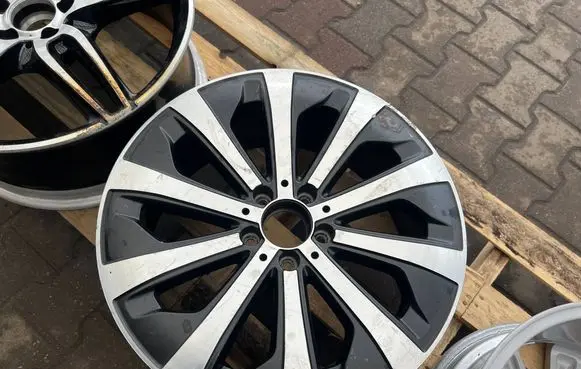 Mercedes-Benz GLB x247 R19 alloy rim A2474013100