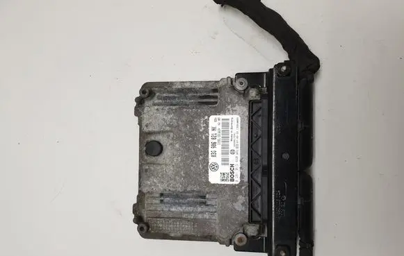 Volkswagen PASSAT B6 Engine control unit/module 03G906021NK 0281013440