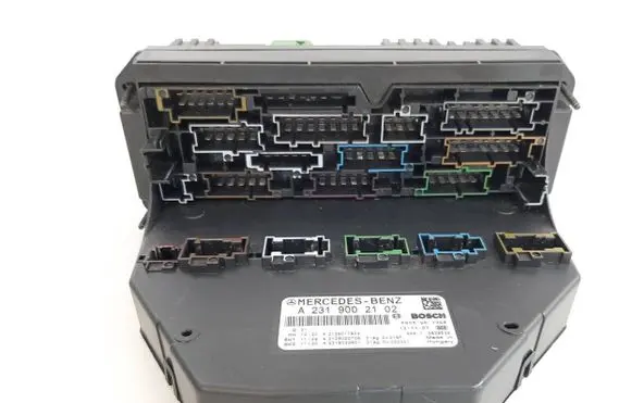 Mercedes-Benz SL R231 Fuse box set A2319002102