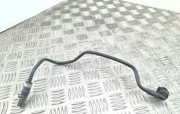 BMW 7 F01 F02 F03 F04 Engine coolant pipe/hose 7619701