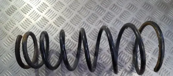 Toyota Corolla E110 Rear coil spring