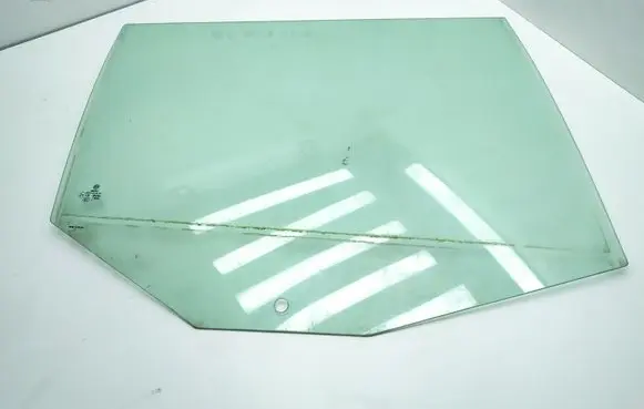 Volkswagen Golf VI Rear door window glass