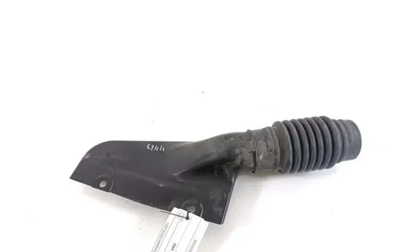 Mitsubishi Outlander Air intake duct part 1505A661