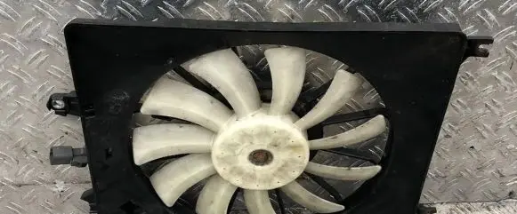 Honda Accord Radiator cooling fan shroud