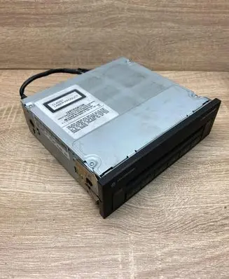 Volkswagen PASSAT B6 CD/DVD changer 3C0035110
