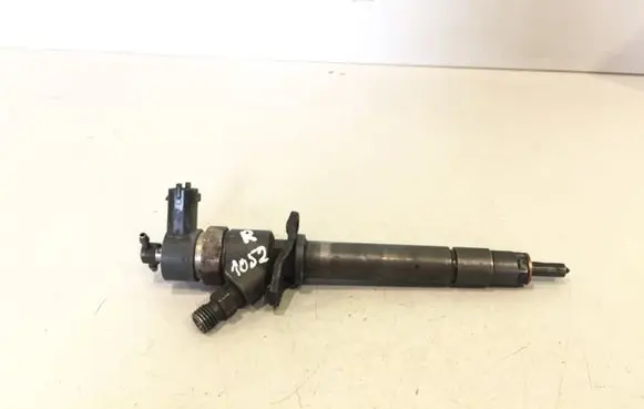Volvo V70 Fuel injector 0445110078