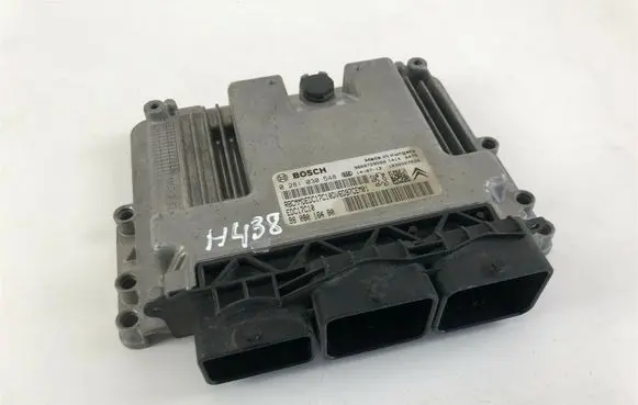 Peugeot 2008 I Other control units/modules 0281030548 H438