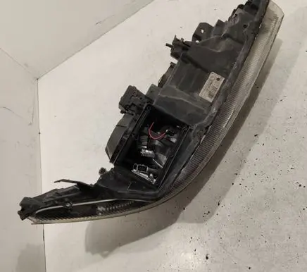 Renault Laguna II Headlight/headlamp 8200163325