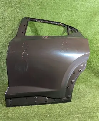 Nissan Juke II F16 Rear door 