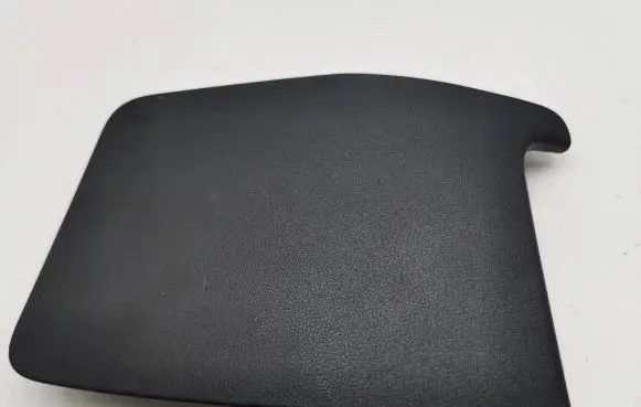 Foot area side trim