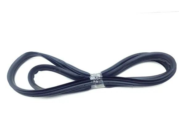 Honda HR-V Rear door rubber seal (on body) 