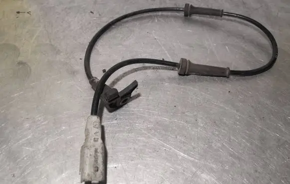 Peugeot 307 ABS brake wheel speed sensor 9644966780