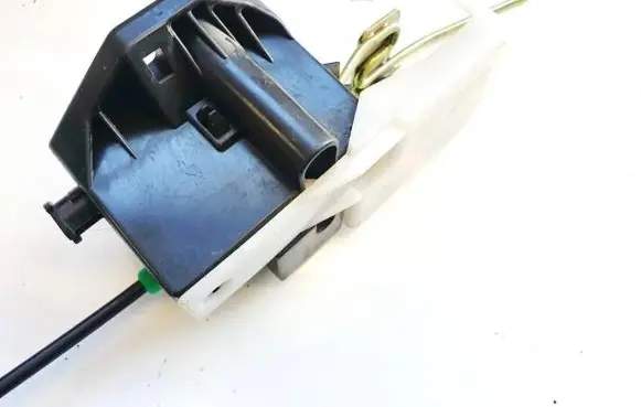 Opel Astra G Seat back rest lock catch 90507196 2020496