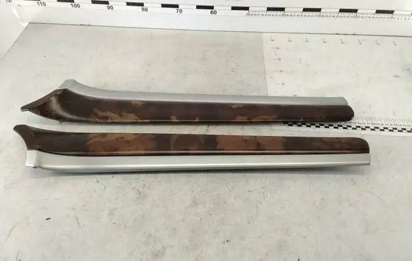 Audi A8 S8 D3 4E Front door trim bar 4E0867409P 4E0867410 B03023053