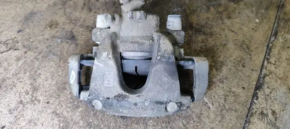 Dacia Sandero Front brake caliper