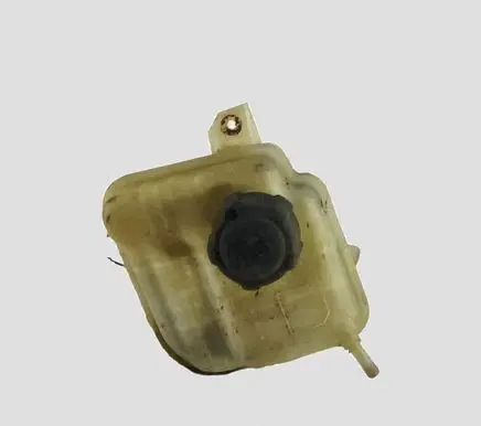 Nissan Qashqai Coolant expansion tank/reservoir