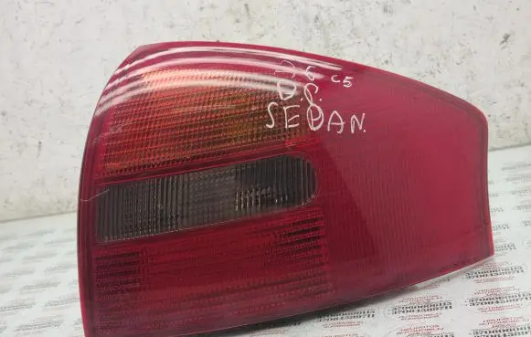 Audi A6 S6 C5 4B Rear/tail lights