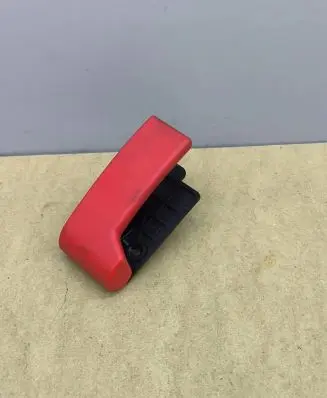 Mercedes-Benz CLS C219 Engine bonnet (hood) release handle