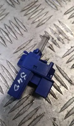 Clutch pedal sensor