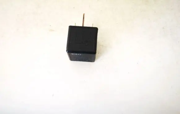 Volvo S60 Other relay 9441158 v23134-j52-x346