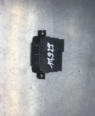 Volkswagen Phaeton Interior fan control switch 3D0919815 0068141 90151225