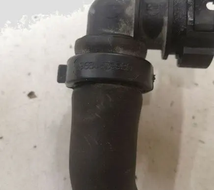 Citroen C4 Cactus Engine coolant pipe/hose 9684639980