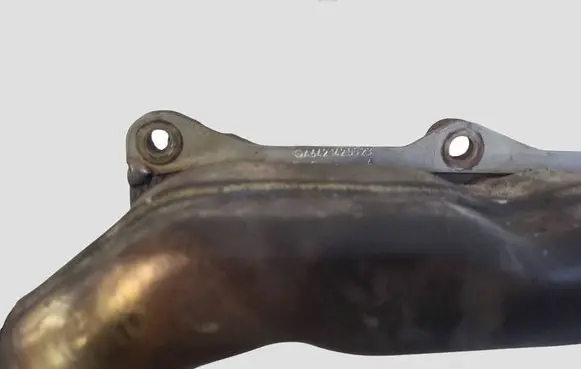 Mercedes-Benz CLS C218 X218 Exhaust manifold A6421420023
