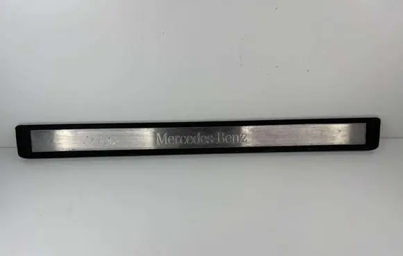 Mercedes-Benz E W211 Front sill trim cover A2116801335