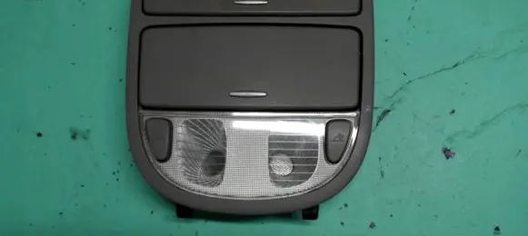 Hyundai Santa Fe Front seat light 92800
