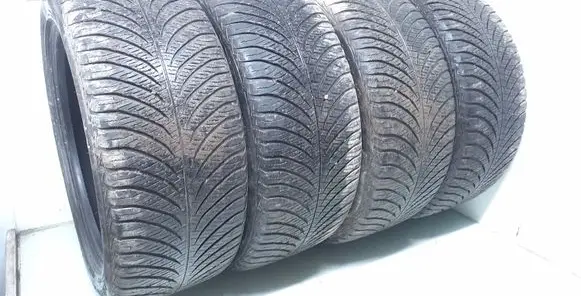 Volkswagen Golf II R16 winter tire 21545R16 VECTOR4SEASONS