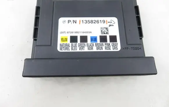 Opel Astra J BSM Control unit 13582619