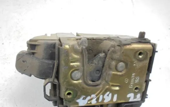 Seat Ibiza II (6k) Rear door lock 6K4839015E