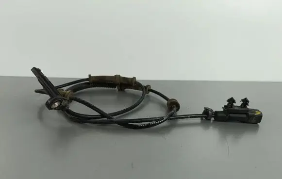 Dodge Durango ABS brake wheel speed sensor 58250893AA
