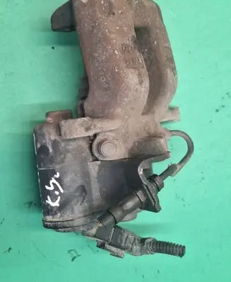 Rear brake caliper