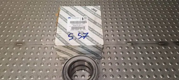 Dodge RAM 2500 DS Front wheel ball bearing 51745702 68094813AA