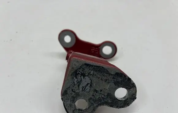 Nissan Qashqai J12 Rear door upper hinge 6RUR ES57