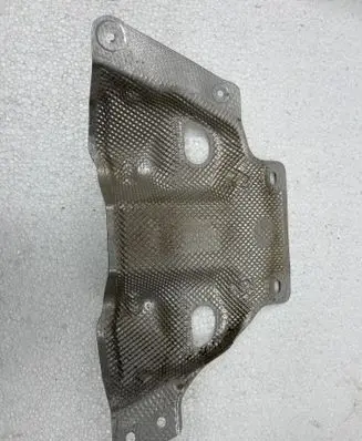 Porsche Macan (95B) Exhaust heat shield 8R0521443e