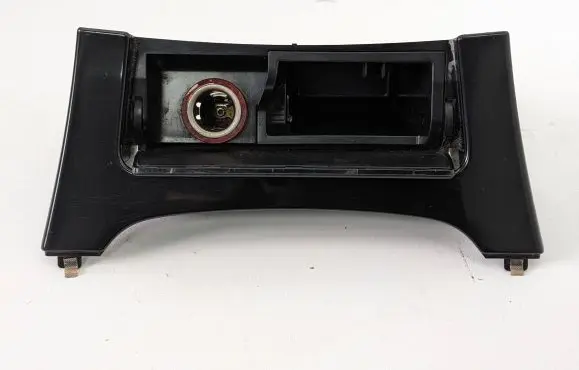 Ashtray (front)
