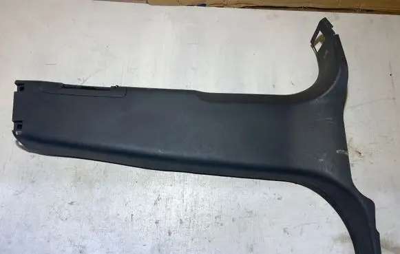 Land Rover Discovery Sport (B) pillar trim (bottom) FK7224396BF8LAA