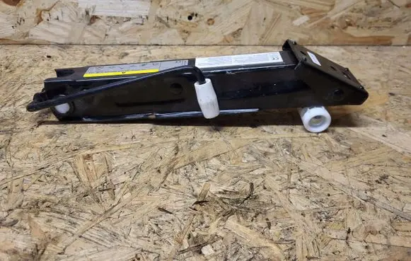 Audi A8 S8 D4 4H Lift Jack 4H0011031L