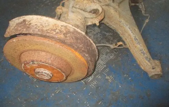 Volkswagen Transporter - Caravelle T4 Rear control arm