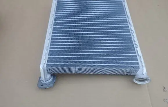 Air conditioning (A/C) radiator (interior)