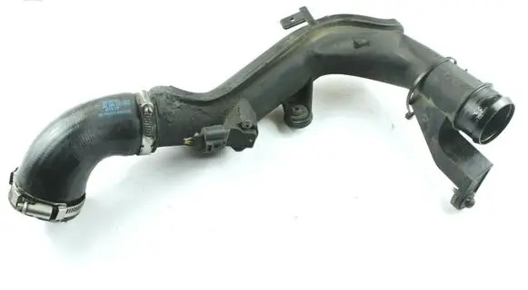 Volkswagen Golf VI Intercooler hose/pipe 5N0145770A 1K0145762EL