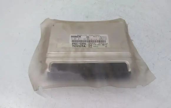 Toyota Yaris Engine control unit/module 8966152890