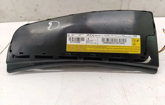Mercedes-Benz CLA C117 X117 W117 Seat airbag 2468603602